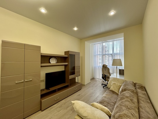 Сдам однокомнатную (1-комн.) квартиру, Введенская ул, 80, Рязань г