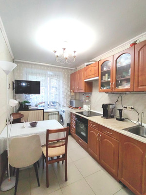 Продам двухкомнатную (2-комн.) квартиру, Пионерская ул, 19, Нахабино рп