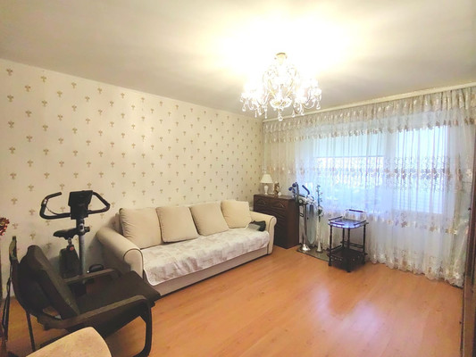 Продам двухкомнатную (2-комн.) квартиру, Пионерская ул, 19, Нахабино рп
