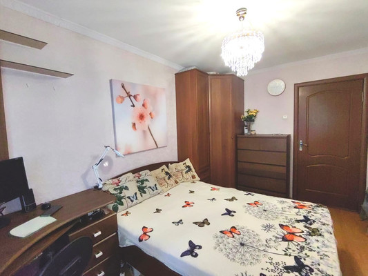 Продам двухкомнатную (2-комн.) квартиру, Пионерская ул, 19, Нахабино рп