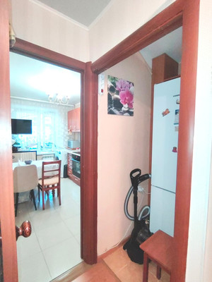 Продам двухкомнатную (2-комн.) квартиру, Пионерская ул, 19, Нахабино рп