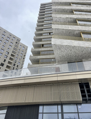 Продам трехкомнатную (3-комн.) , Эдуарда Стрельцова ул, 11, Москва г