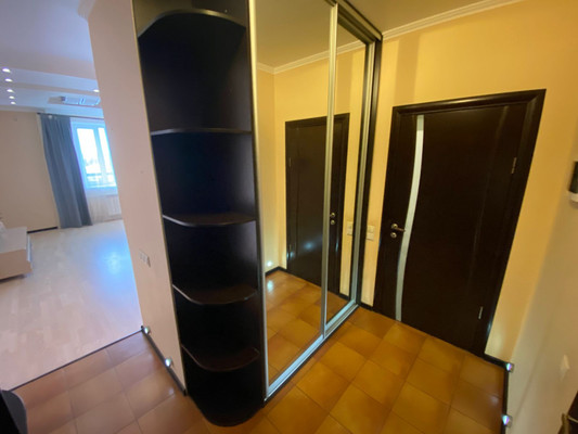 Продам однокомнатную (1-комн.) квартиру, Шибанкова ул, 37к1, Наро-Фоминск г