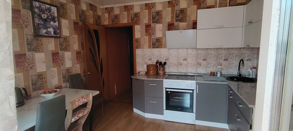 Продам трехкомнатную (3-комн.) квартиру, Подольская ул, 42ка, Северово д
