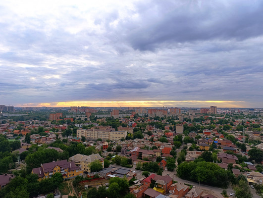 Продам двухкомнатную (2-комн.) квартиру, Горсоветская ул, 49к1, Ростов-на-Дону г