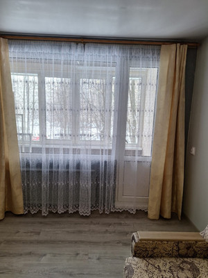 Продам однокомнатную (1-комн.) квартиру, Поликарпова аллея, 3Ак1, Санкт-Петербург г