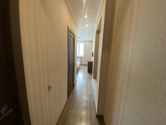 Продам трехкомнатную (3-комн.) квартиру, Подмосковный б-р, 2, Красногорск г
