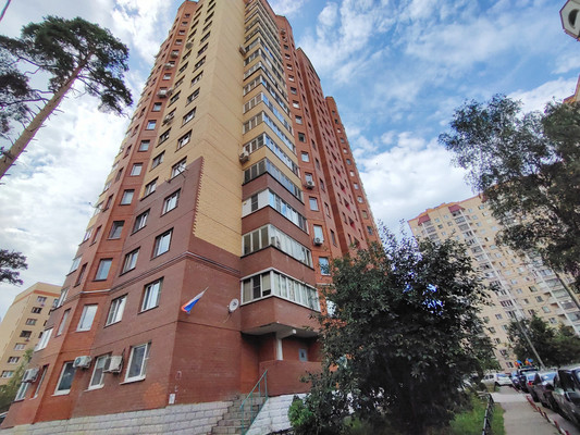 Продам двухкомнатную (2-комн.) квартиру, Мичурина ул, 27к3, Королев г