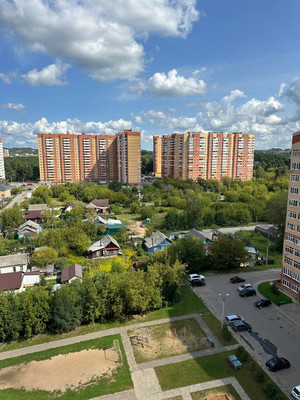 Продам трехкомнатную (3-комн.) квартиру, им Владимира Махалина мкр, 27, Дмитров г