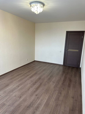 Продам трехкомнатную (3-комн.) квартиру, им Владимира Махалина мкр, 27, Дмитров г