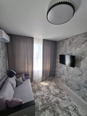 Продам двухкомнатную (2-комн.) квартиру, Еременко ул, 110/2, Ростов-на-Дону г