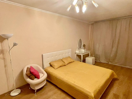 Продам двухкомнатную (2-комн.) квартиру, Хорошёвское ш, 12к1, Москва г