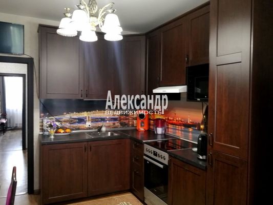 Продам двухкомнатную (2-комн.) квартиру, Каштановая (Новый Оккервиль мкр) аллея, 2, Кудрово г