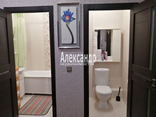 Продам двухкомнатную (2-комн.) квартиру, Каштановая (Новый Оккервиль мкр) аллея, 2, Кудрово г