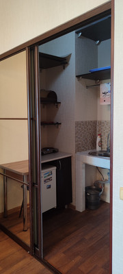 Продам однокомнатную (1-комн.) квартиру, Авиаторов ул, 1-Г/4, Кача пгт