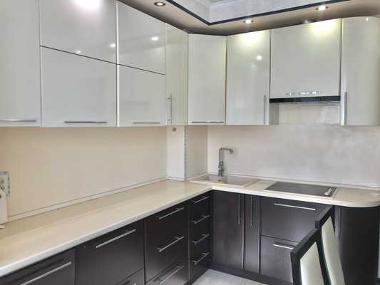 Продам двухкомнатную (2-комн.) квартиру, Ладожская ул, 144, Пенза г