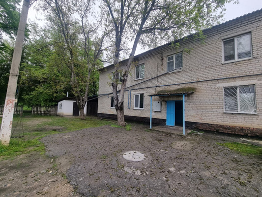 Продам двухкомнатную (2-комн.) квартиру, Мамхегова ул, 130, Терек г