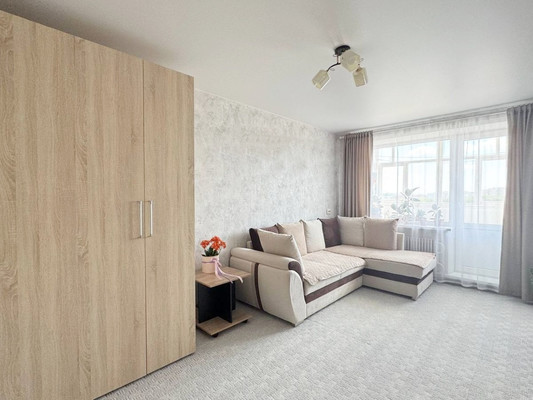 Продам однокомнатную (1-комн.) квартиру, Закиева ул, 17, Казань г