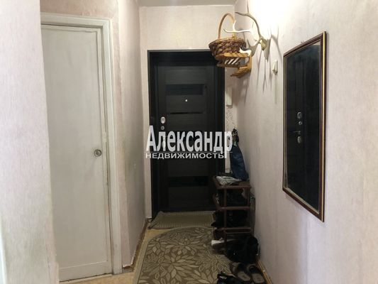 Продам двухкомнатную (2-комн.) квартиру, Чапаева ул, 22, Приозерск г