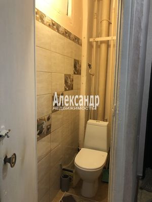 Продам двухкомнатную (2-комн.) квартиру, Чапаева ул, 22, Приозерск г