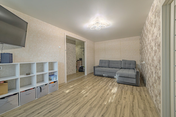 Продам двухкомнатную (2-комн.) квартиру, Коммунистическая ул, 45, Пенза г