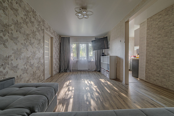 Продам двухкомнатную (2-комн.) квартиру, Коммунистическая ул, 45, Пенза г