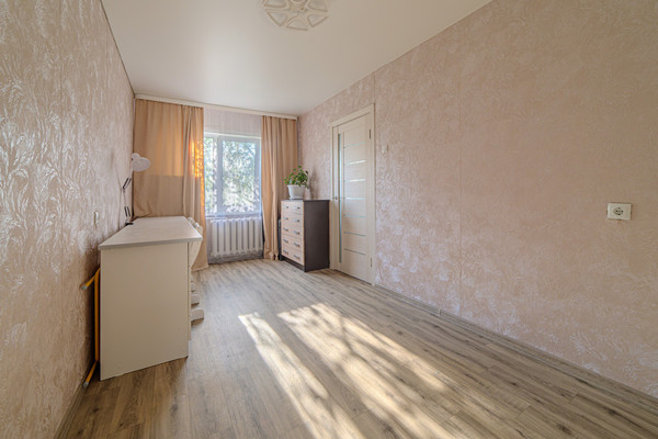 Продам двухкомнатную (2-комн.) квартиру, Коммунистическая ул, 45, Пенза г