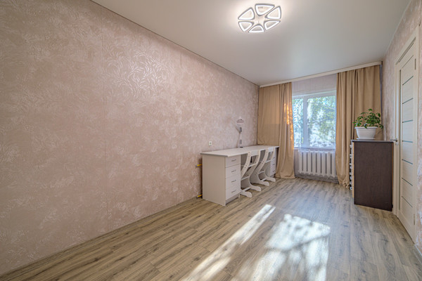 Продам двухкомнатную (2-комн.) квартиру, Коммунистическая ул, 45, Пенза г