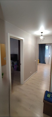 Продам трехкомнатную (3-комн.) квартиру, Зюзинская ул, 4к5, Москва г
