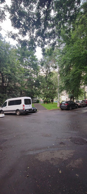 Продам трехкомнатную (3-комн.) квартиру, Зюзинская ул, 4к5, Москва г