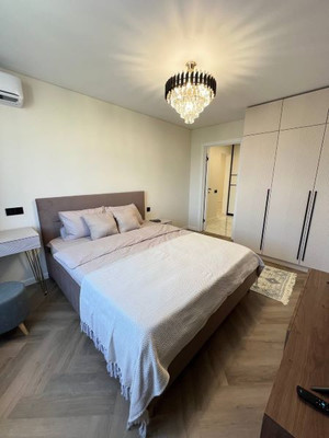 Продам двухкомнатную (2-комн.) квартиру, Абсалямова ул, 16, Казань г