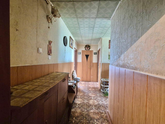 Продам двухкомнатную (2-комн.) квартиру, 15, Красный Маяк п