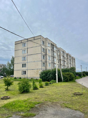 Продам двухкомнатную (2-комн.) квартиру, 15, Красный Маяк п