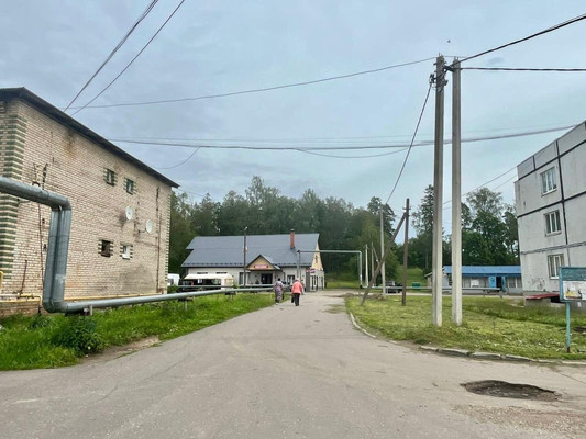 Продам двухкомнатную (2-комн.) квартиру, 15, Красный Маяк п