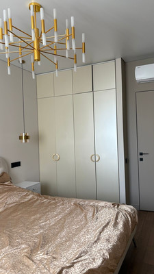 Продам трехкомнатную (3-комн.) квартиру, Северная ул, 5к2, Дубки с