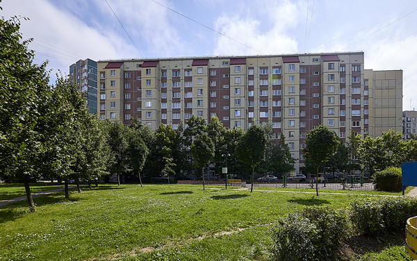 Продам трехкомнатную (3-комн.) квартиру, Джона Рида ул, 7Ак3, Санкт-Петербург г
