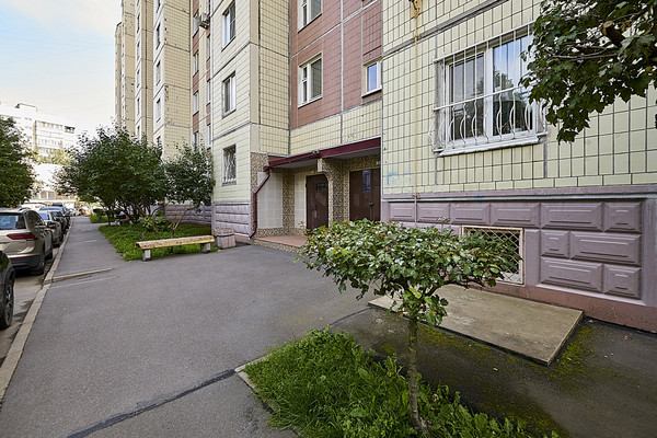 Продам трехкомнатную (3-комн.) квартиру, Джона Рида ул, 7Ак3, Санкт-Петербург г