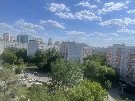 Продам трехкомнатную (3-комн.) квартиру, Воинов-Интернационалистов ул, 15, Люберцы г