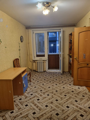 Продам двухкомнатную (2-комн.) квартиру, 16-я Парковая ул, 10, Москва г