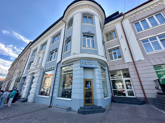 Сдам коммерческое помещение 198,6 м2, Мира пр-кт, 37-39, Калининград г