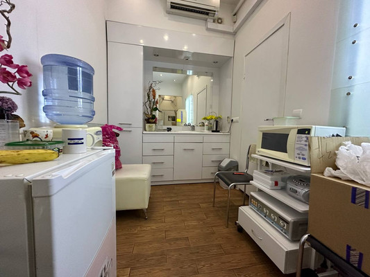 Сдам коммерческое помещение 198,6 м2, Мира пр-кт, 37-39, Калининград г