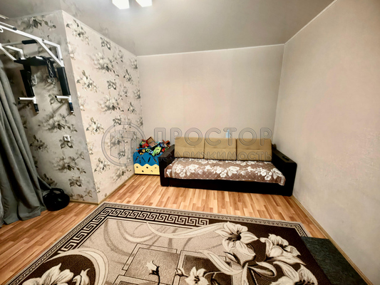 Продам однокомнатную (1-комн.) квартиру, Ленина ул, 25, Октябрьский рп