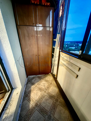 Продам однокомнатную (1-комн.) квартиру, Ленина ул, 25, Октябрьский рп