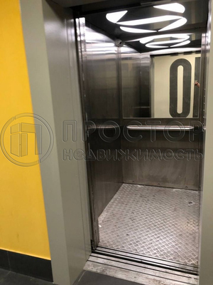 Продам двухкомнатную (2-комн.) квартиру, Пересветов пер, 9, Москва г
