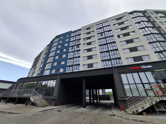 Продам однокомнатную (1-комн.) квартиру, Аллея смелых ул, 204к2, Калининград г