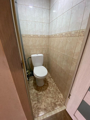 Продам трехкомнатную (3-комн.) квартиру, Белгородская ул, 20, Калининград г