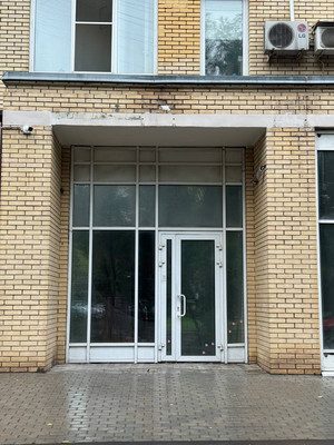 Сдам коммерческое помещение 57 м2, Челюскинская ул, 9, Москва г