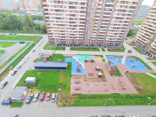 Продам однокомнатную (1-комн.) квартиру, Шоссе в Лаврики ул, 72к1, Мурино п