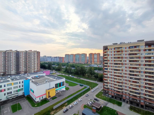 Продам однокомнатную (1-комн.) квартиру, Шоссе в Лаврики ул, 72к1, Мурино п