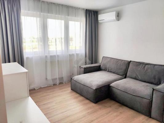 Продам двухкомнатную (2-комн.) квартиру, Акаций ул, 34к3, Сириус пгт